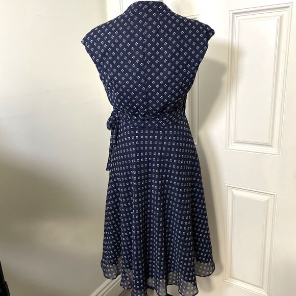 Worthington Navy Blue Polka Dot Ruffle VNeck Dress Size 6P Vintage inspired Midi - Picture 3 of 12